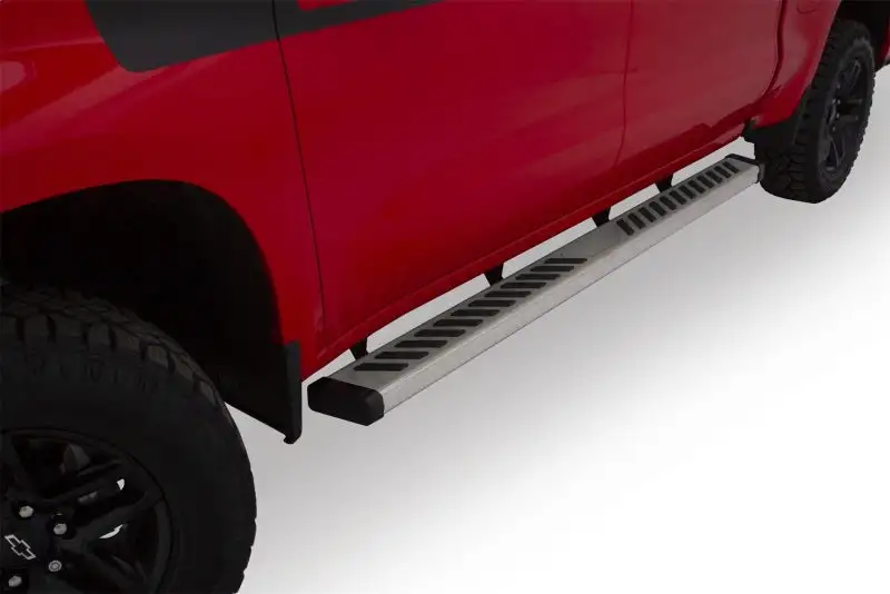 Lund Chevy Silverado 1500 Crew Cab Summit Ridge 2.0 Running Boards - Stainless