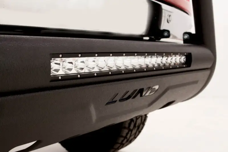 Lund Chevy Silverado 1500 Bull Bar w/Light & Wiring - Black