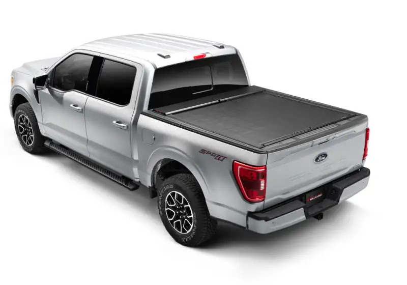 Roll-N-Lock Ford F150 (w/o OE Cargo Tracks - 78.9in. Bed) M-Series Retractable Tonneau Cover