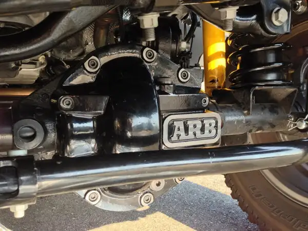ARB Diff Cover Blk Chrysler 8.25