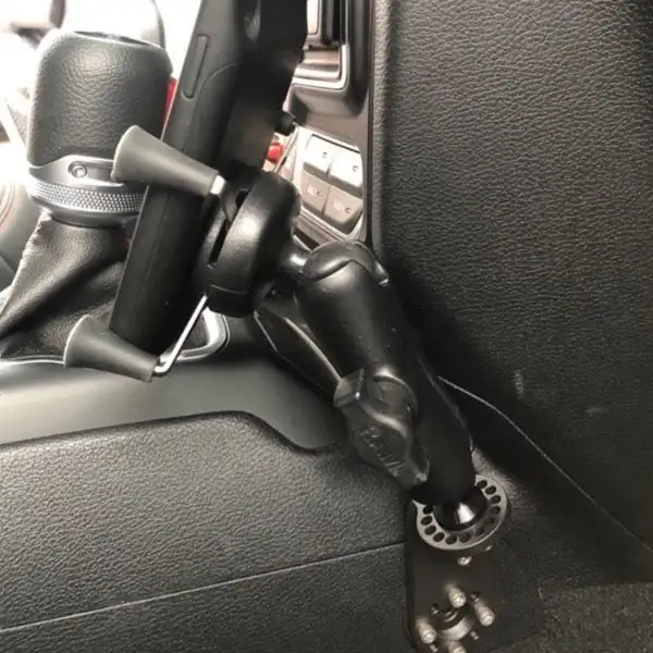 UNIVERSAL ACCESSORY MOUNT FOR 2018+ JEEP WRANGLER JL &  GLADIATOR - CMM OFFROAD