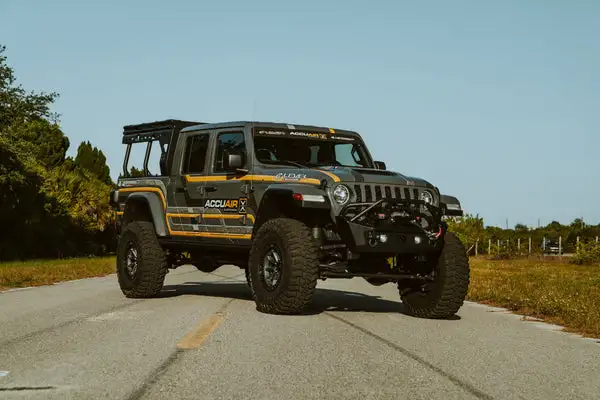JEEP GLADIATOR (JT, MOJAVE) 2020 – PRESENT 4.0” DYNAMIC LIFT KIT