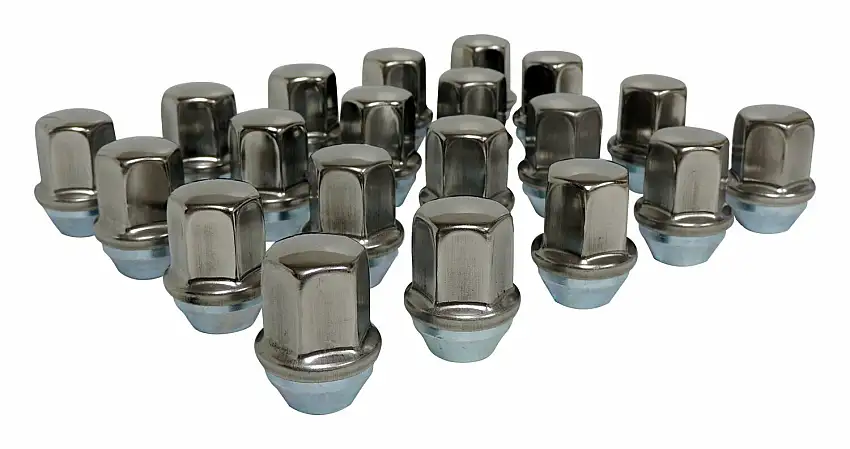 Fits 2018-2023 JL Wrangler; Lug Nut Kit -6509422K-CRN