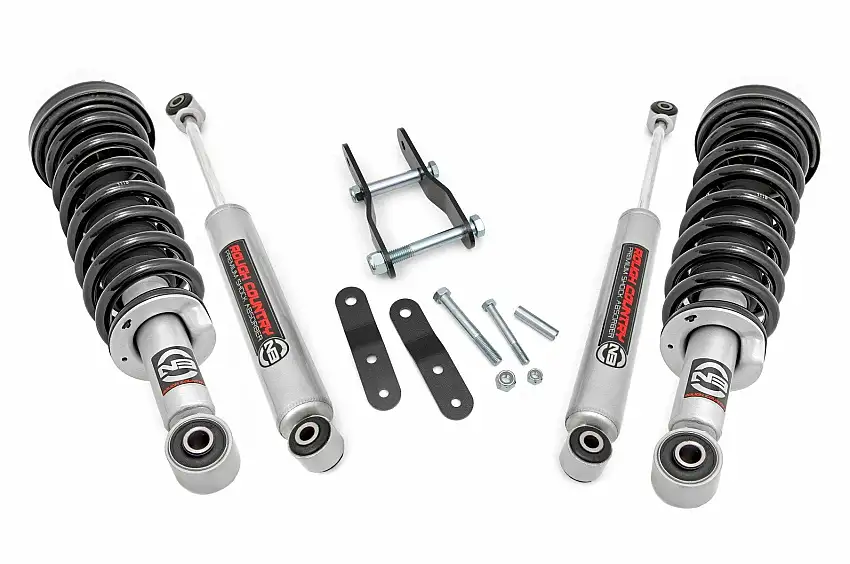Fits Toyota Tacoma 2WD/4WD (1997-2004) 2.5 Inch Lift Kit; N3 Struts; 740.23