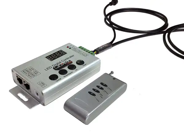 HD Whip Light 133 Effects RF Controller 44 Inch Each Leg - QW884 - Quake LED